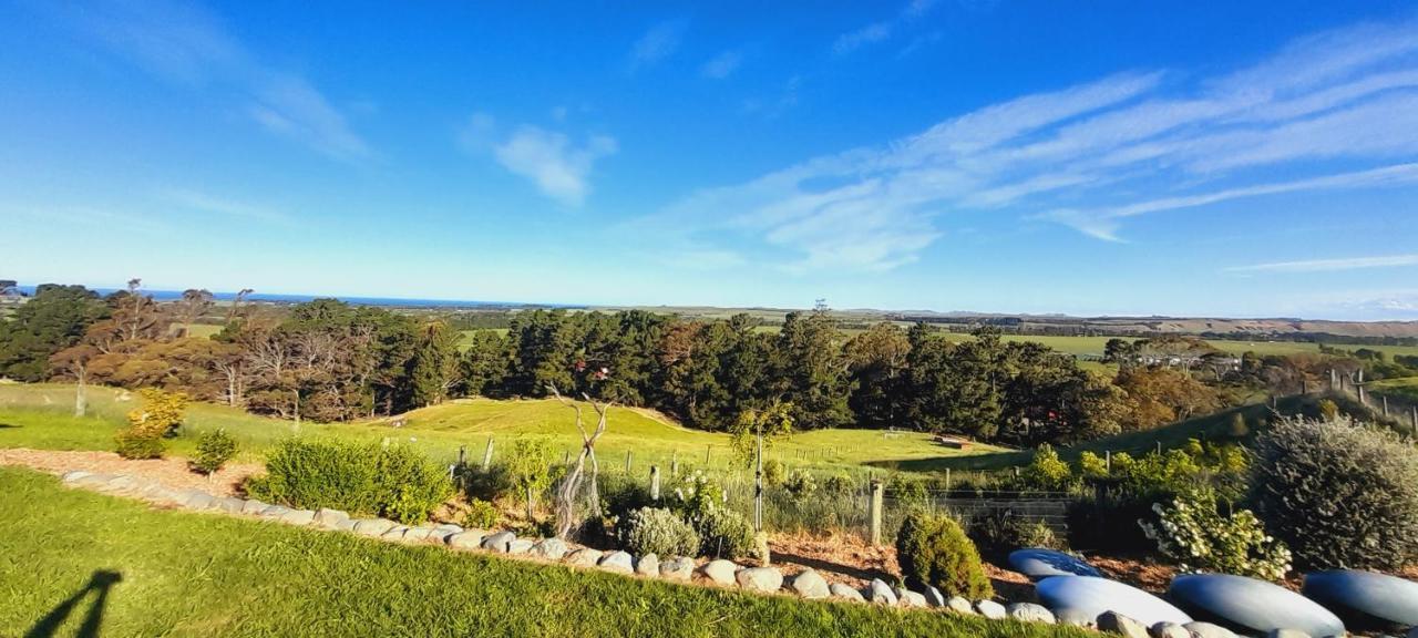 Hill Top Retreat Lower Dashwood Dış mekan fotoğraf